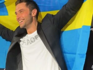 Måns Zelmerlöw vann Eurovision med Heroes.